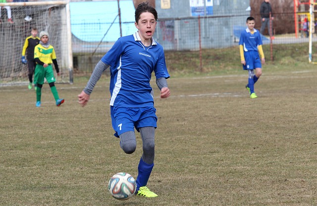 由曾经的球 由曾经的球